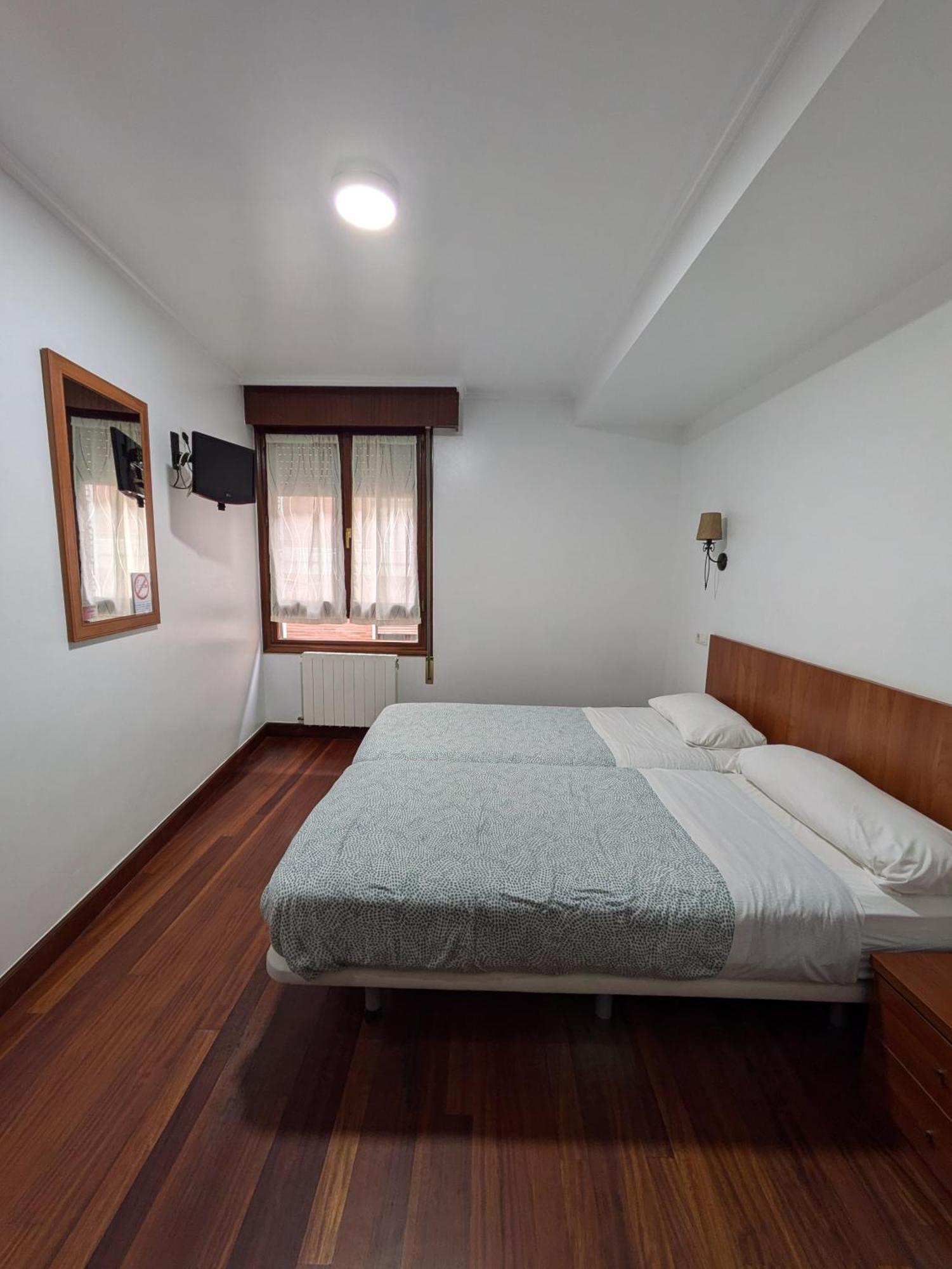Hotel Akelarre Ostatua à Guernica y Luno Extérieur photo